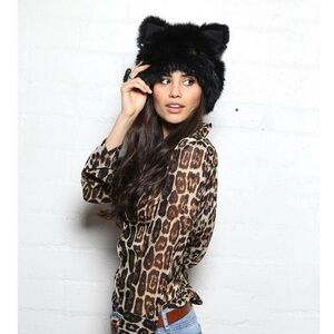 Mother meow, faux fur hood